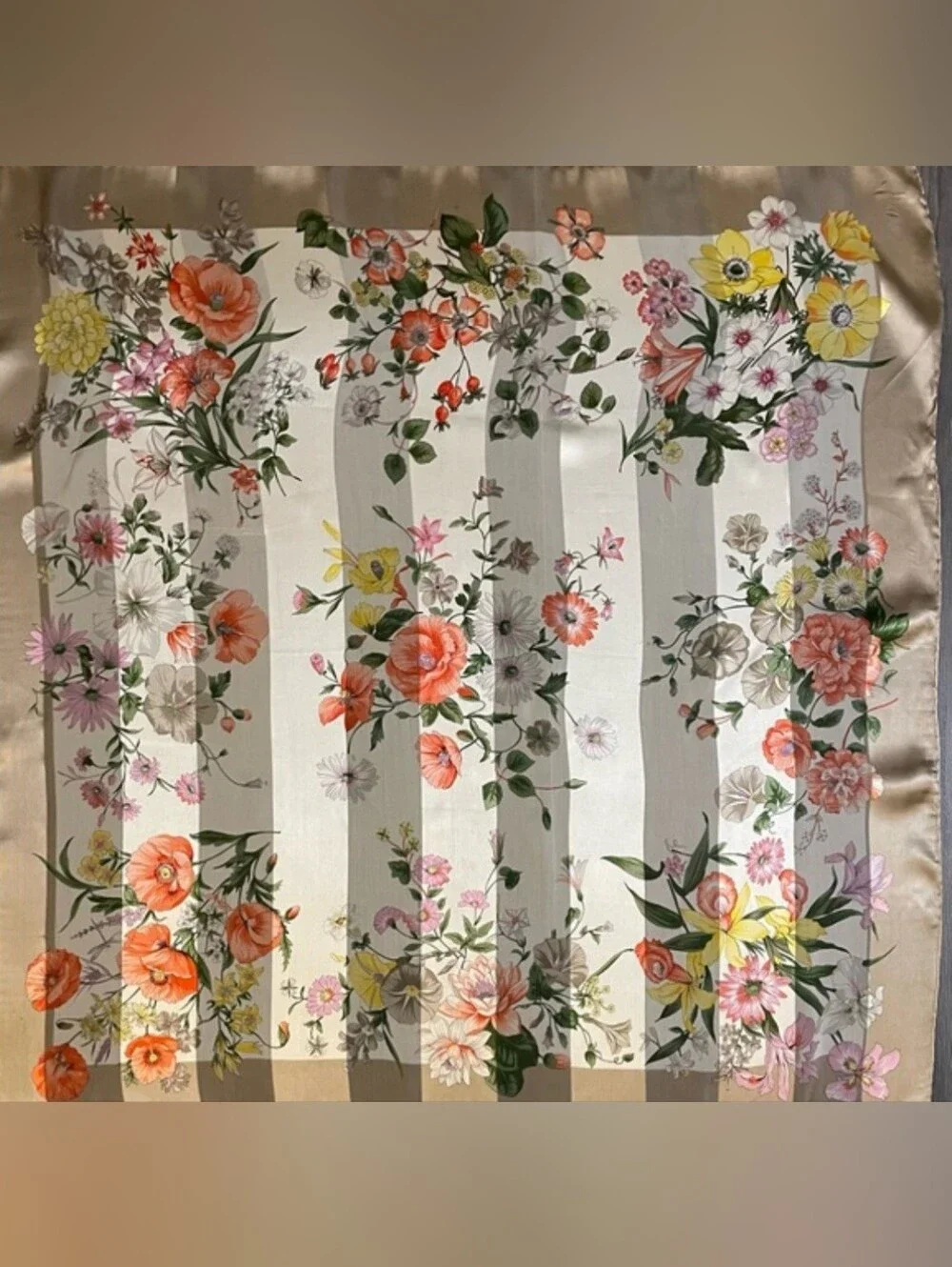 Valentino Garavani Silk Floral Scarf 34 Inches Sq EUC - Picture 2 of 10